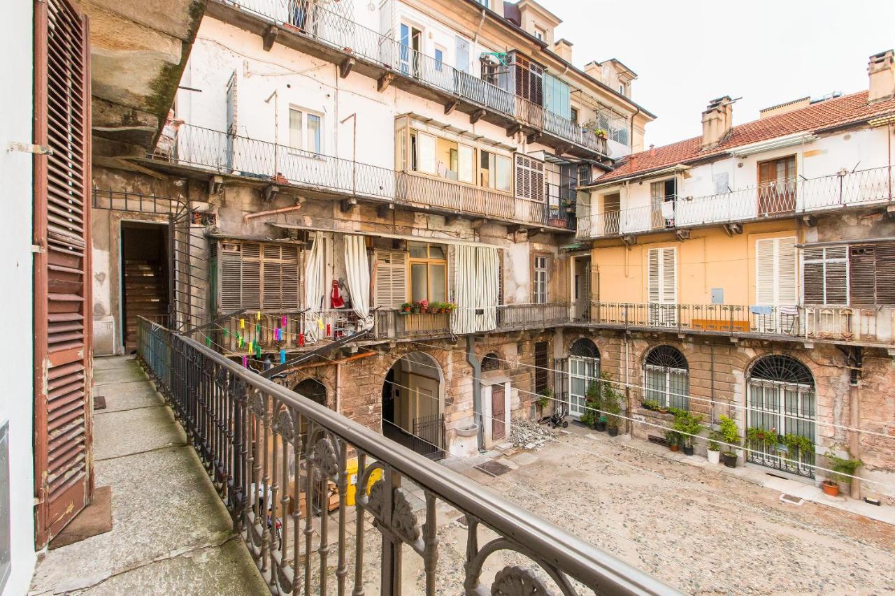 Mole Antonelliana & Royal Gardens Cozy Studio Турин Экстерьер фото